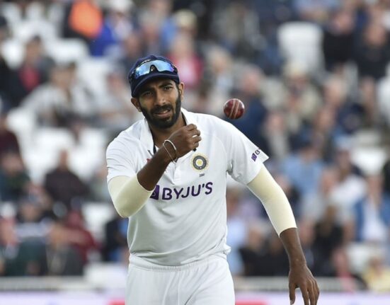 Jasprit Bumrah vs Stuart Broad: Jasprit Bumrah flaunts Stuart Broad in the style of Yuvraj Singh, makes a shameful record by conceding 35 runs in an over