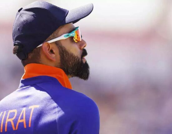 Virat Kohli was slightly scarred by trust issues he might have had with the BCCI, internally there were obvious differences, says Monty Panesar