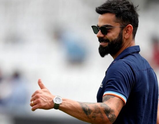 England's Barmy Army starts trolling Virat Kohli on his performance,Indian fans lashed out at them