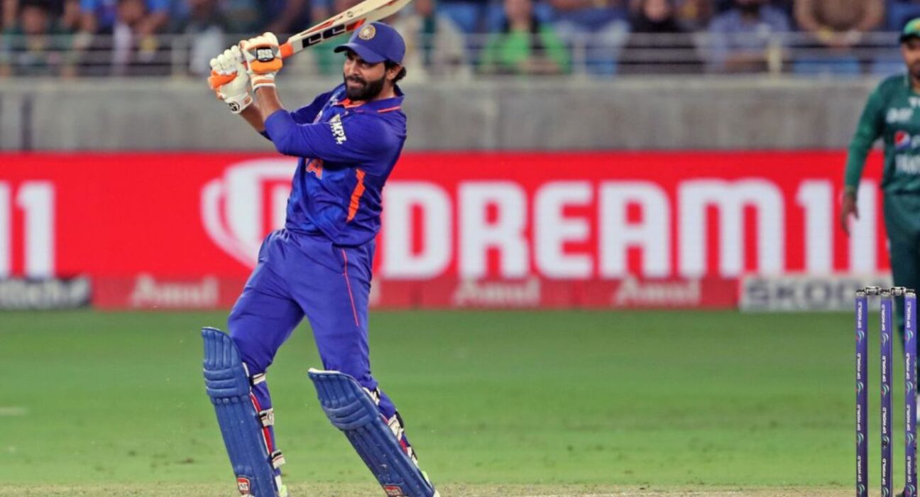 Ravindra Jadeja ruled out of Asia Cup 2022 due to knee injury, Axar Patel named as replacement