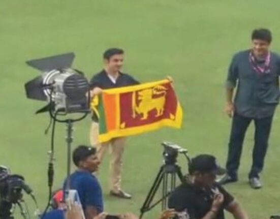 Gautam Gambhir poses with Sri Lanka flag after Asia Cup 2022 final