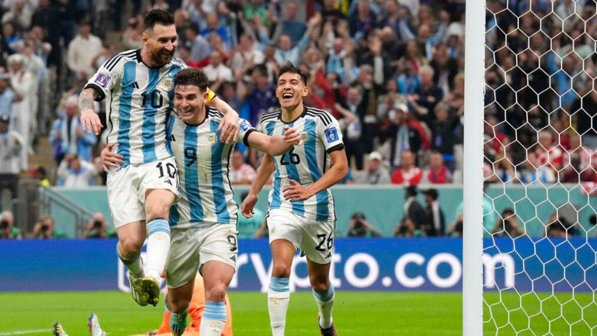 Highlights of First FIFA Semi-Final: Argentina takes on Croatia to win 3-0