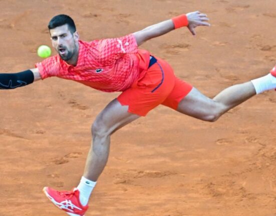 Novak Djokovic Struggles Against Rome Opener Iga Swiatek