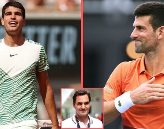 Carlos Alcaraz Roger Federer impersonation at the French Open in awe of Novak Djokovic